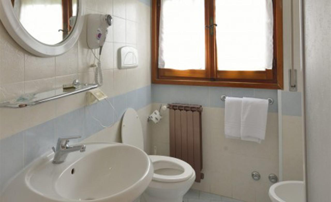 Hotel Attico Chianciano Terme Bagian luar foto
