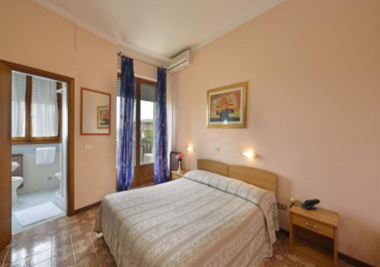 Hotel Attico Chianciano Terme Bagian luar foto