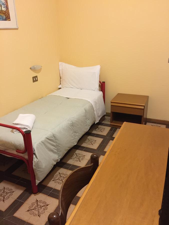 Hotel Attico Chianciano Terme Bagian luar foto